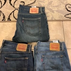 Like NEW 3 pairs of Levis jeans